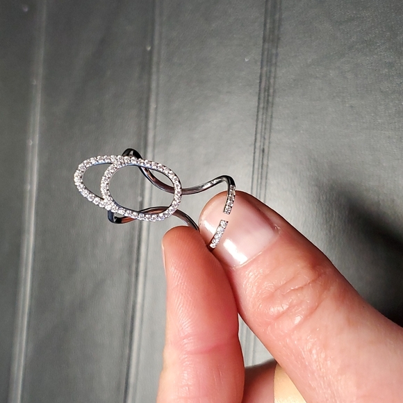 Finger ring new one size fits - Picture 2 of 2